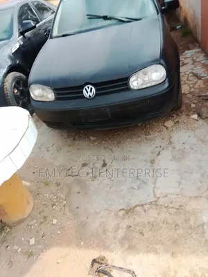 Volkswagen Golf 2005 Black