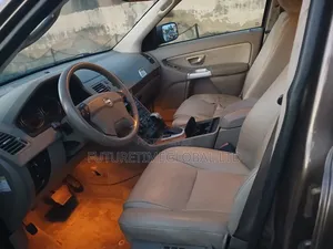 Volvo XC90 2005 Brown
