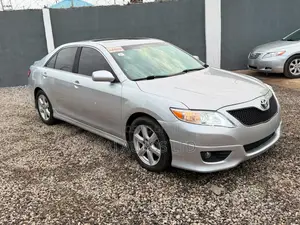 Toyota Camry SE V6 4dr Sedan (3.5L 6cyl 6AM) 2009 Silver