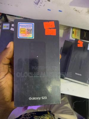 New Samsung Galaxy S23 128 GB Purple