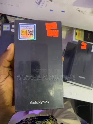 New Samsung Galaxy S23 128 GB Purple