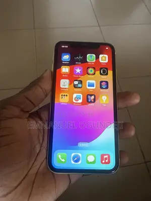 Apple iPhone 11 64 GB Yellow