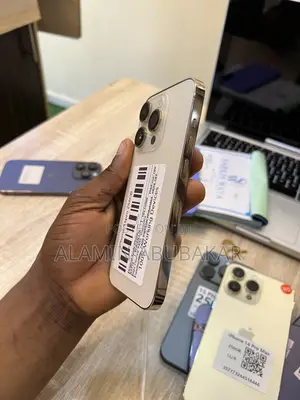 Apple iPhone 14 Pro 128 GB Gold