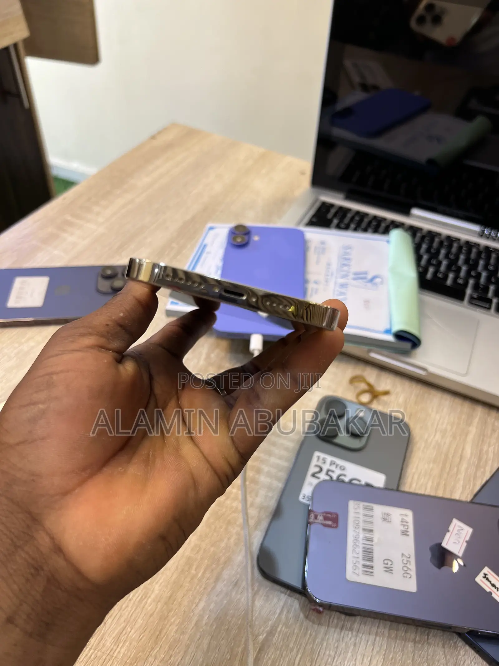 Apple iPhone 14 Pro 128 GB Gold