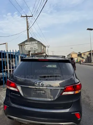 Hyundai Santa Fe 2017