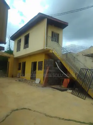 1bdrm Room & Parlour in Asanat'S Court, Ibadan Polytechnic/University
