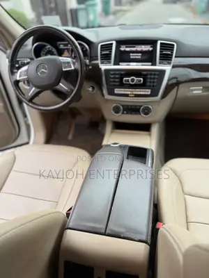 Mercedes-Benz M Class ML 350 4Matic 2013 White