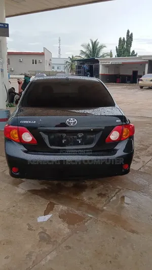 Toyota Corolla 2010 Black