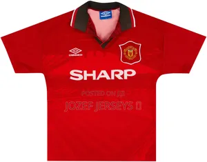 Manchester United Retro Jersey – Classic Collection