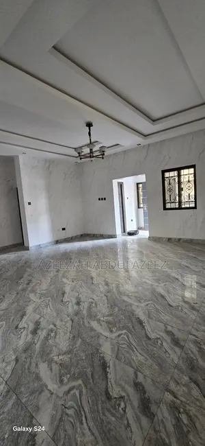 2bdrm Apartment in Sabon Lugbe for rent