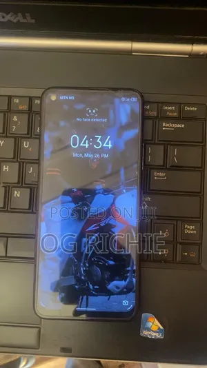 Infinix Hot 10 64 GB Bronze