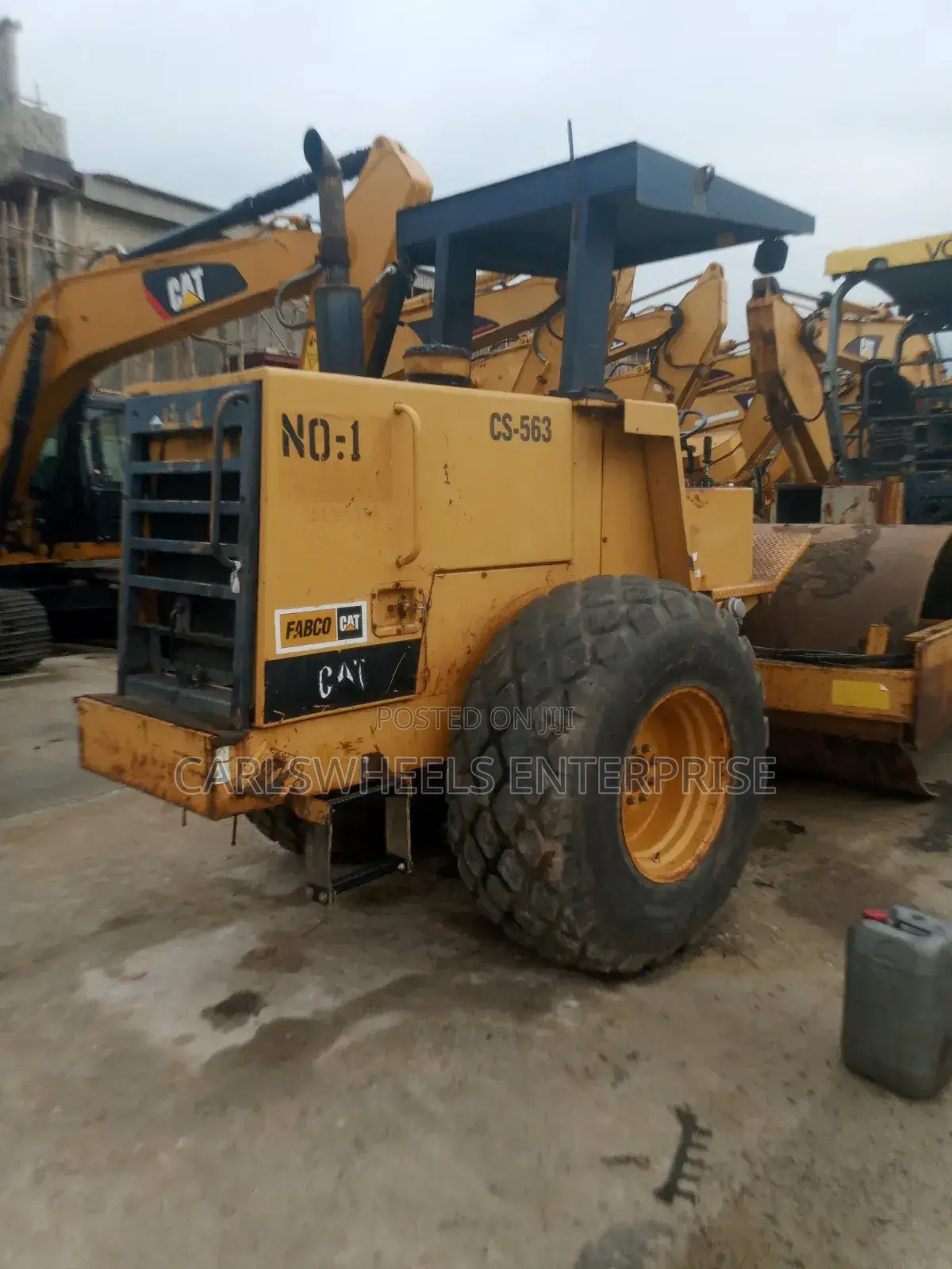 Foreign Used 12tons Caterpillar Roller