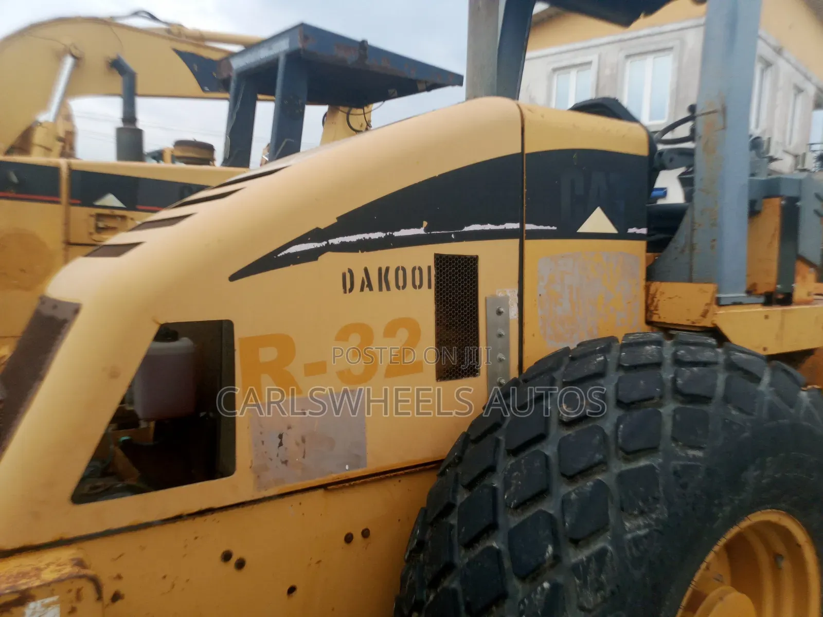 Foreign Used 12tons Caterpillar Roller