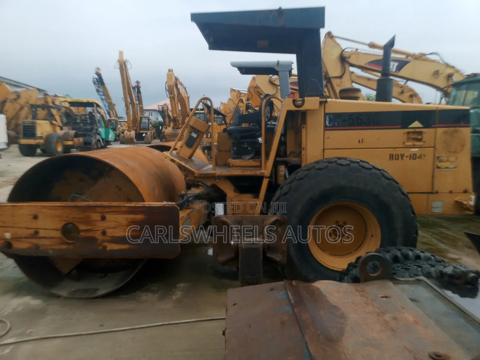Foreign Used 12tons Caterpillar Roller