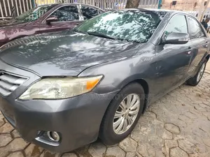 Toyota Camry 2011 Gray