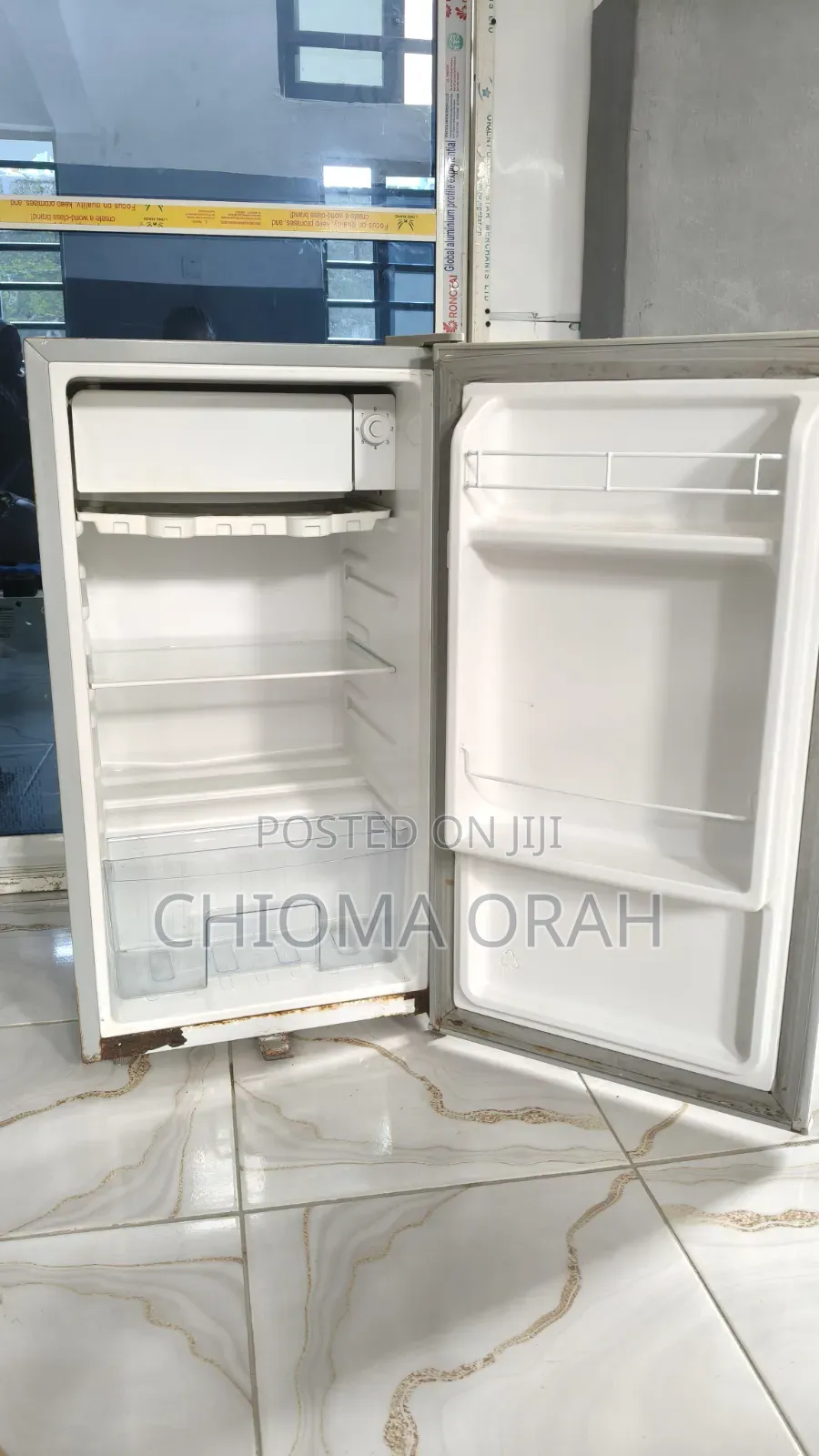 Single Door Bedside Fridge (Model Pv-Sf172sl