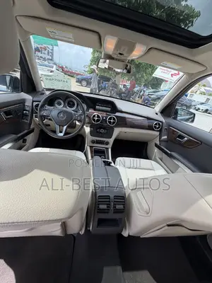Mercedes-Benz GLK-Class 350 4MATIC 2014 Gray