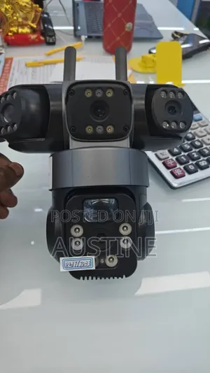 3 Lens Solar PTZ Camera