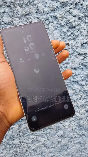 Samsung Galaxy A06 128 GB Gold
