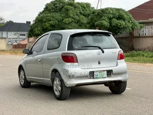 Toyota Yaris 2005 Silver