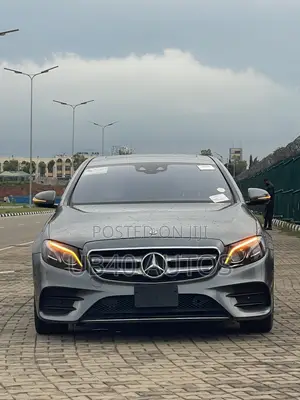 Mercedes-Benz E400 2018 Gray