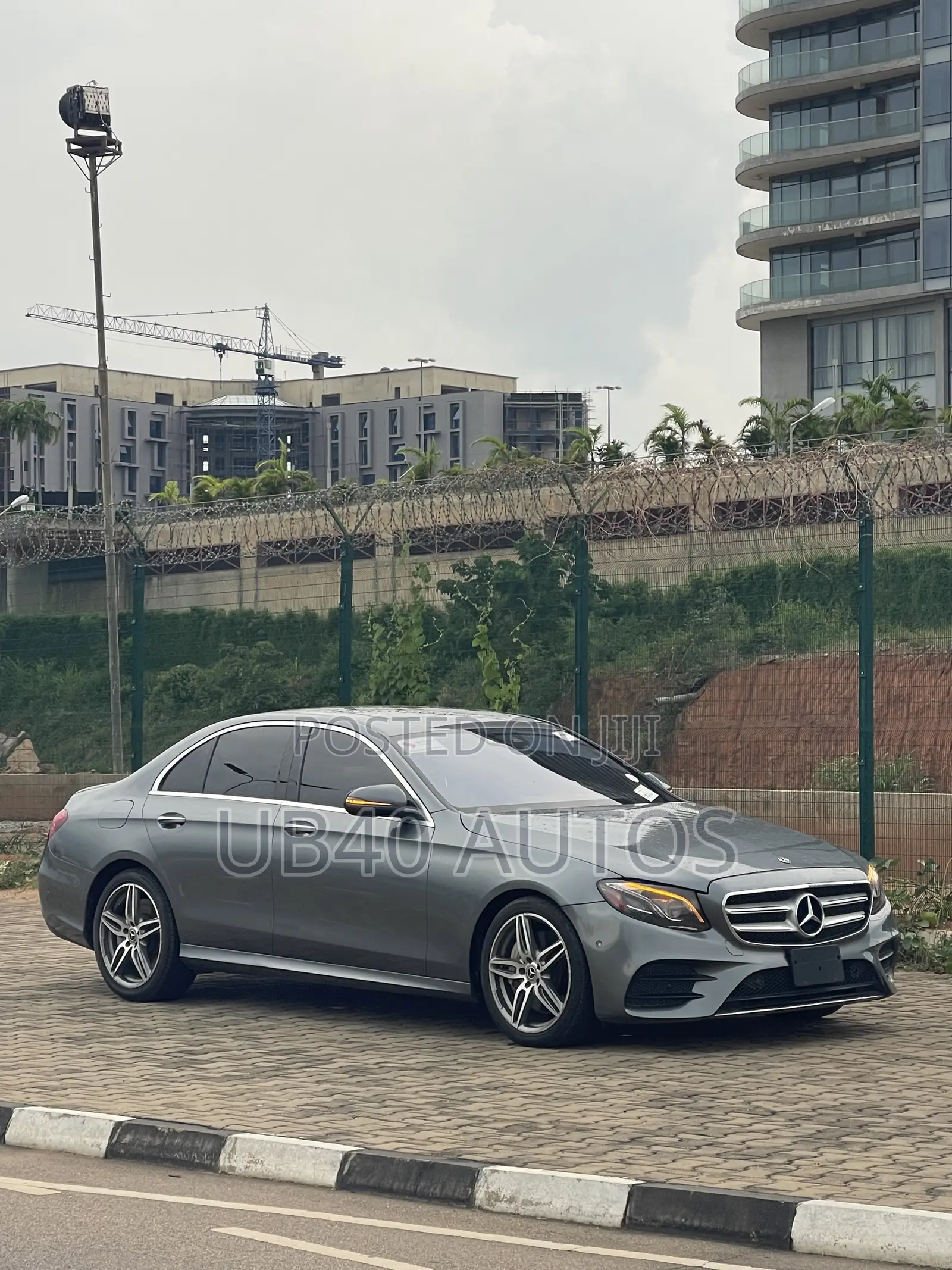 Mercedes-Benz E400 2018 Gray