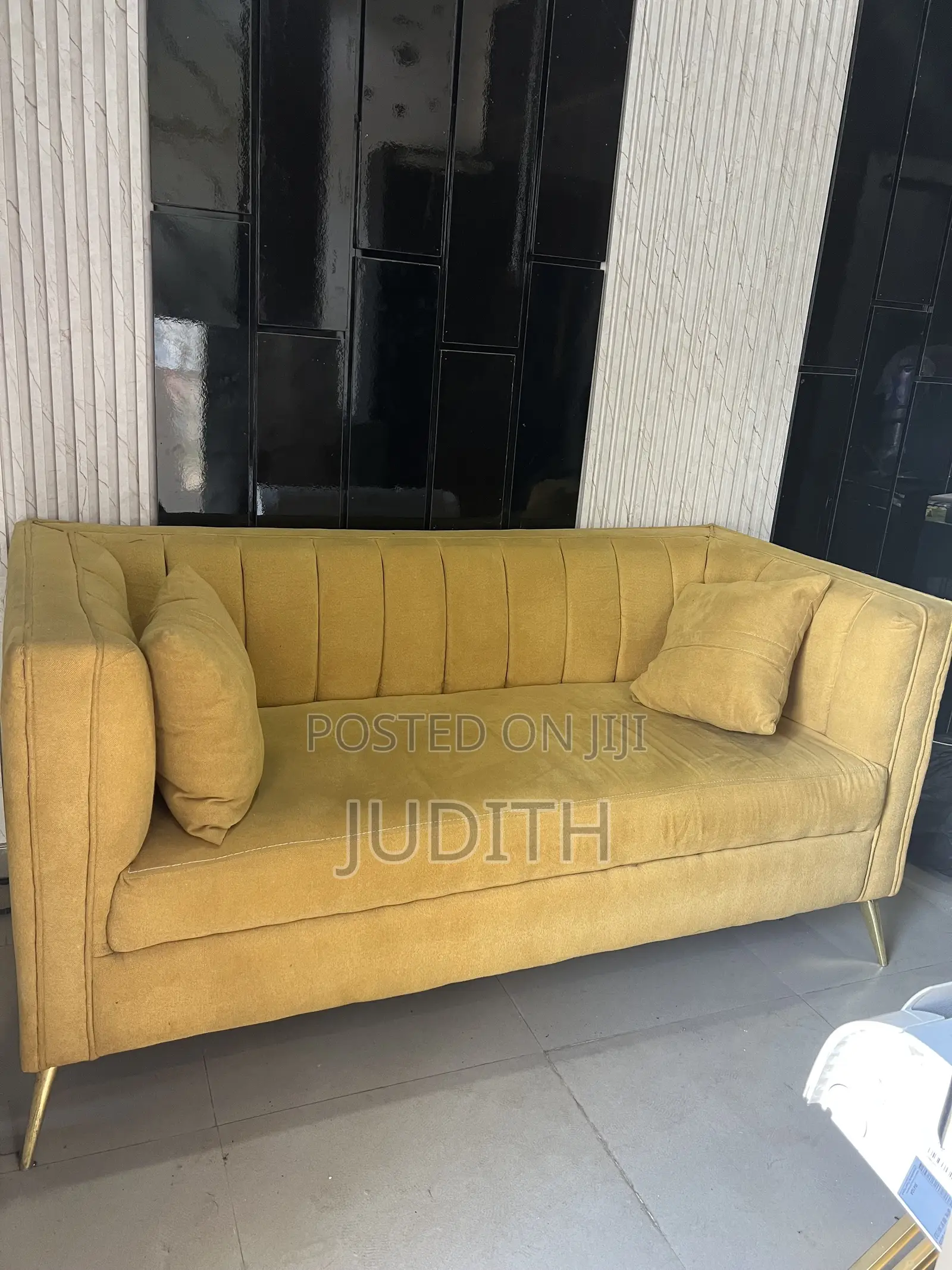 2 in 1 Sofa