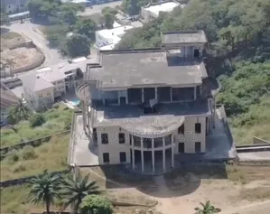 20bdrm Mansion in Maitama for sale