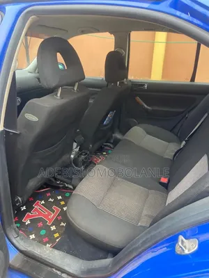 Volkswagen Golf 2007 Blue