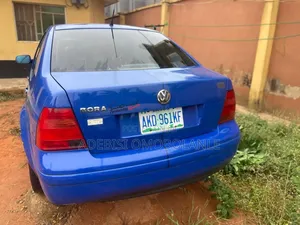 Volkswagen Golf 2007 Blue