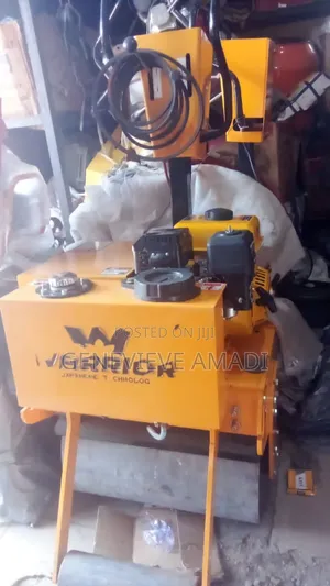 Vibratory Road Roller