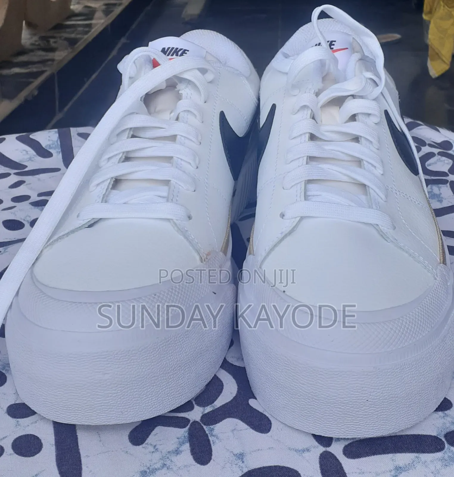 Nike Sneakers