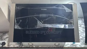 90cm Automatic Plasma Kitchen Extractor Extracting Heat Out of Kitchen