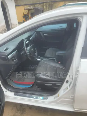 Toyota Corolla 2016 White