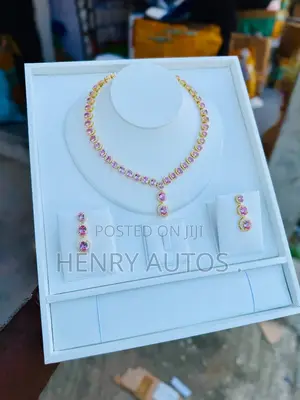 Jewellries