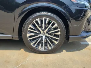 Lexus RX 2024 Gray