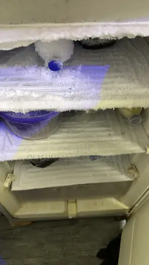 Hot Point Standing Freezer/Chiller