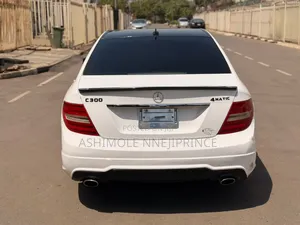 Mercedes-Benz C300 Luxury 4Matic Sedan AWD (3.5L 6cyl 7A) 2013 White