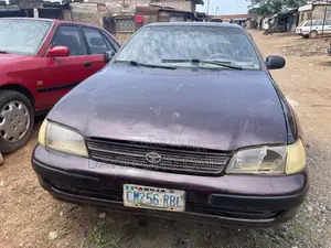Toyota Carina E 1.6 Hatchback 1998 Black