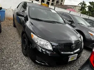 Toyota Corolla 2010 Black