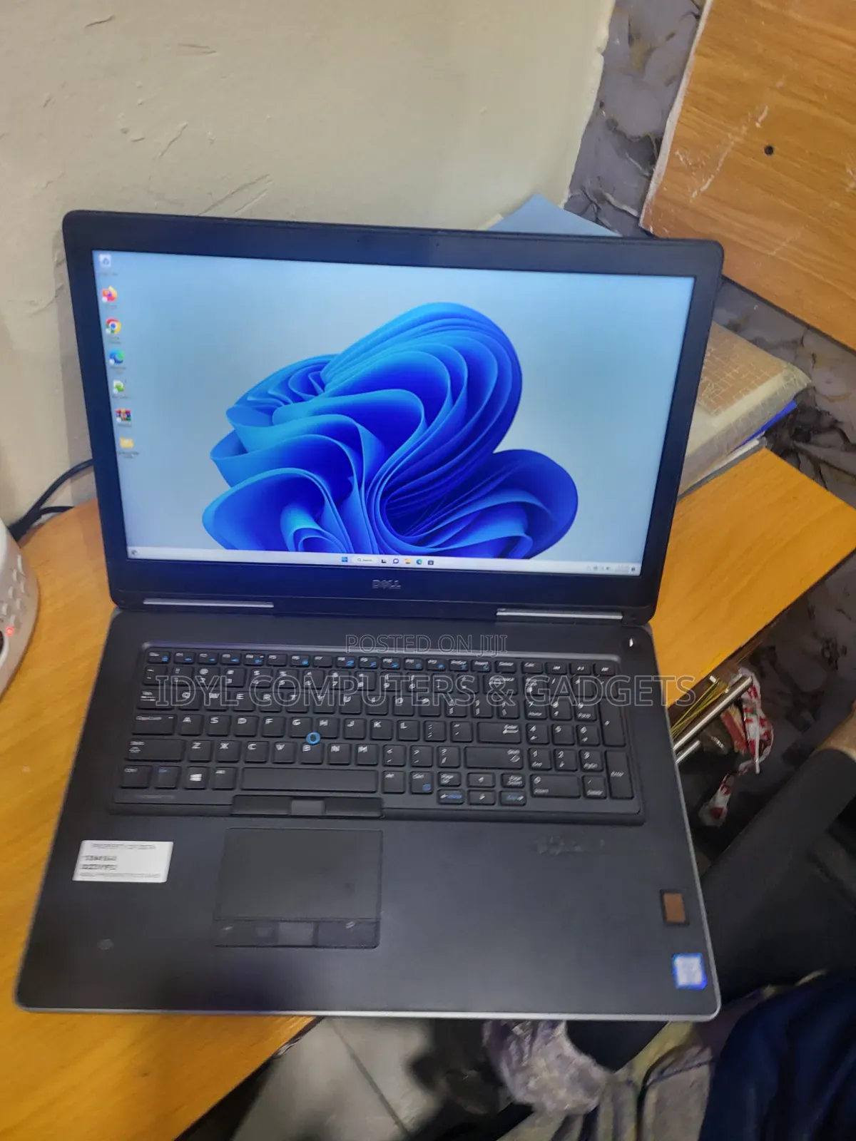 Laptop Dell Precision 7710 24GB Intel Core i7 HDD+SSD 2T