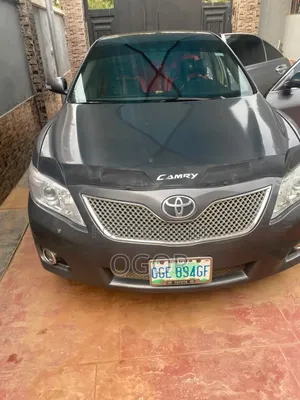 Toyota Camry 2011 Gray