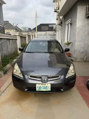 Honda Accord 2.0 Comfort 2005 Gray