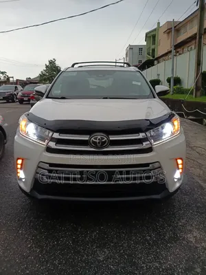 Toyota Highlander Limited 4x4 V6 (3.5L 6cyl 8A) 2018 White