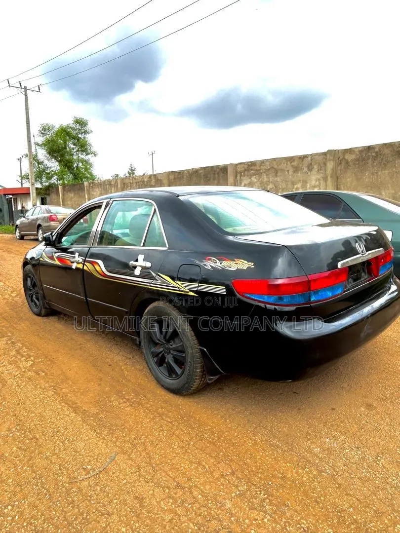 Honda Accord 2004 Black