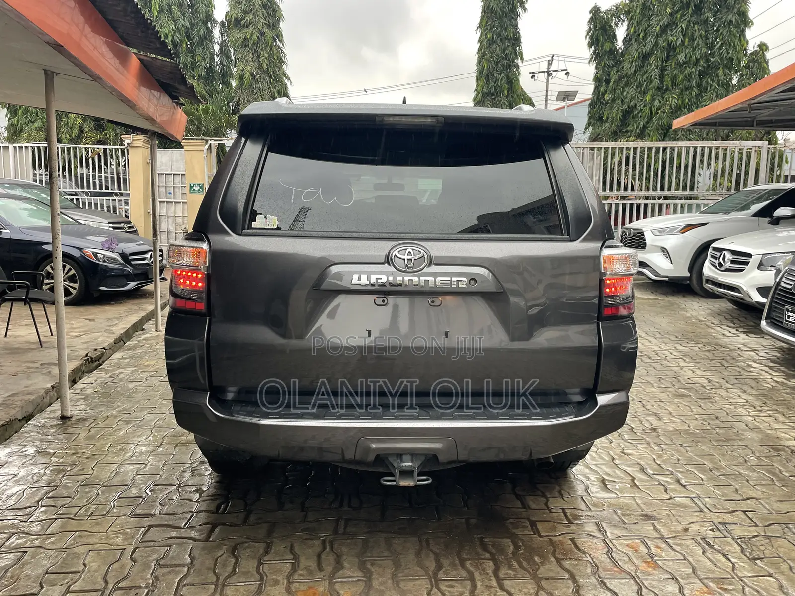 Toyota 4-Runner 2016 Gray