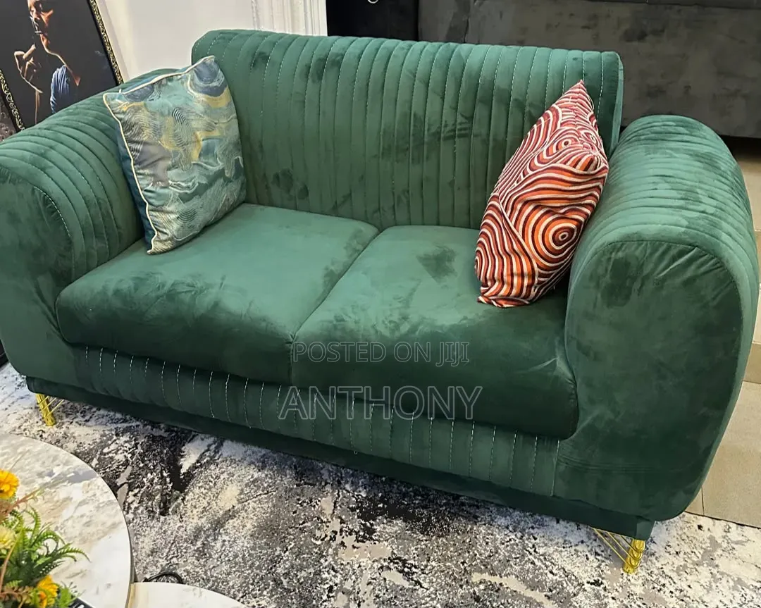 Brand New Complete Luxury Sofa Sofa
