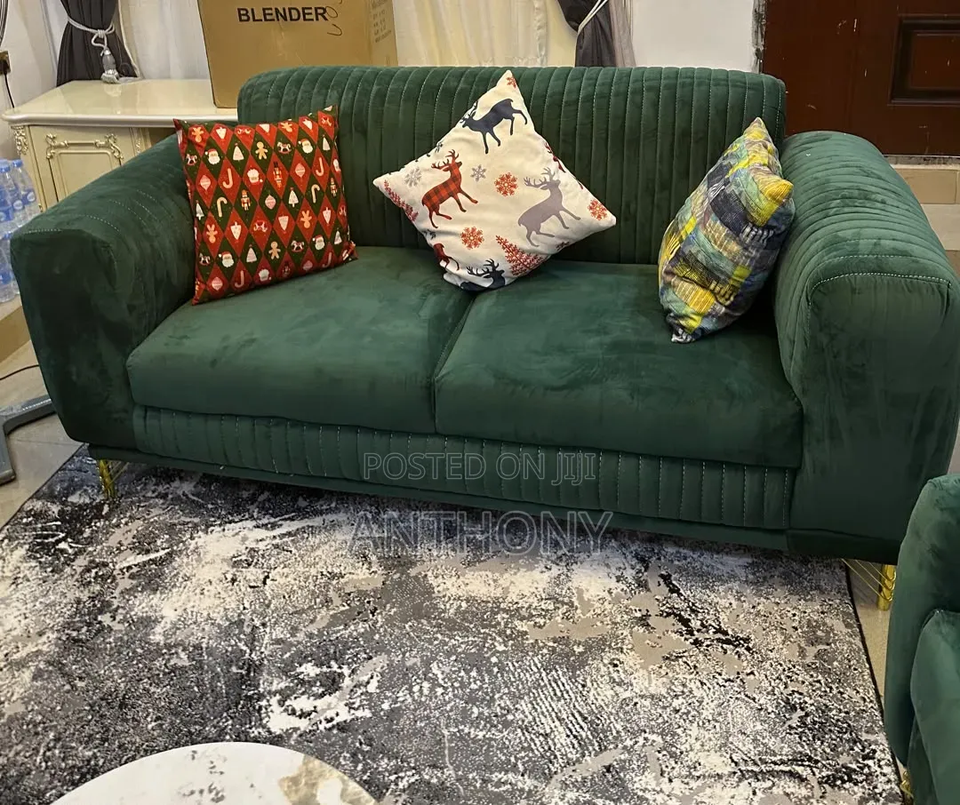Brand New Complete Luxury Sofa Sofa