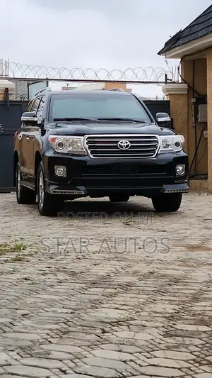 Toyota Land Cruiser 2015 Black