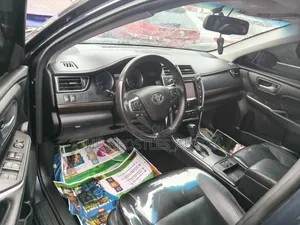 Toyota Camry 2016 Blue